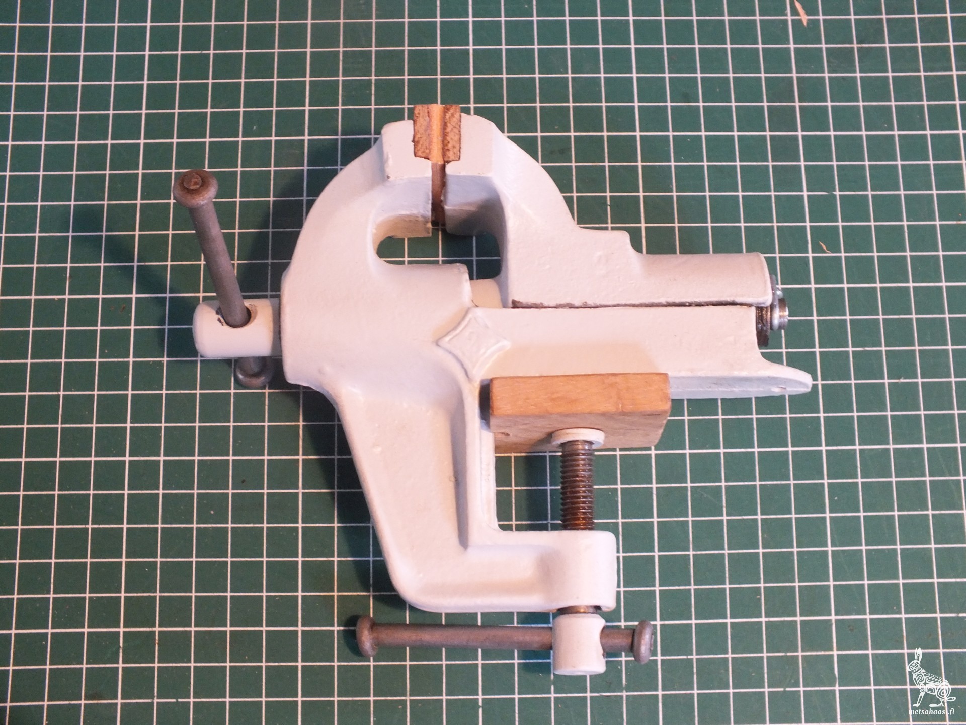 Small vise restoration